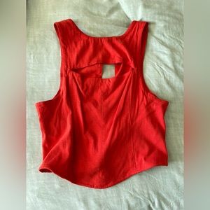 tank top with cut out
